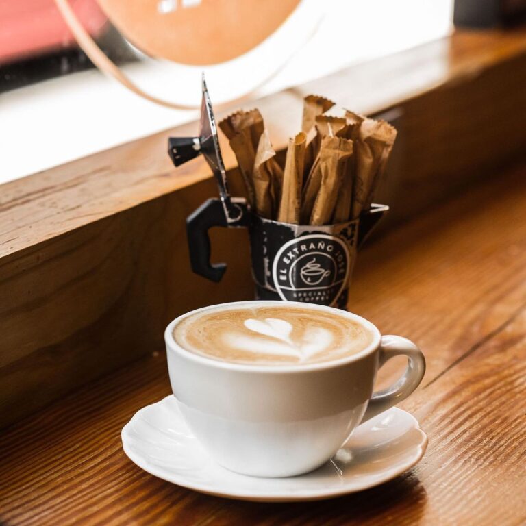 El extrano jose cafe santiago 2 768x768