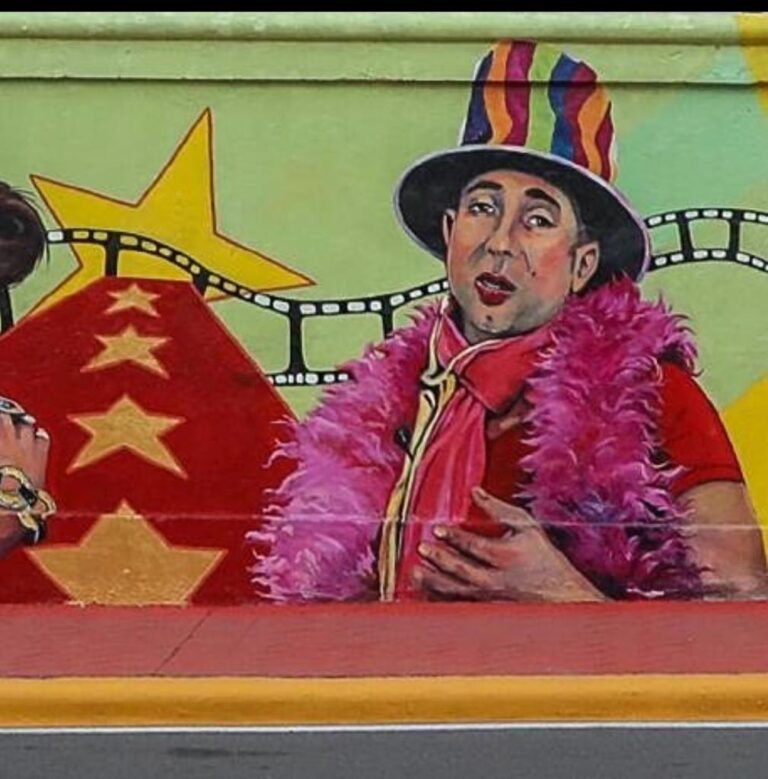 Mural Santiago de los Caballeros 768x779