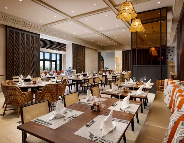 stisa hotel santiago restaurant 2 lg 1 768x598